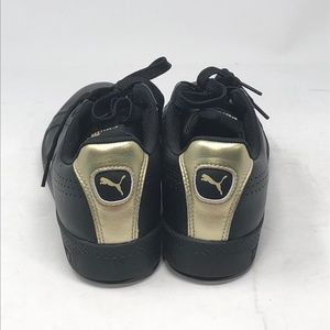 puma women's smash wns perf metallic sneaker